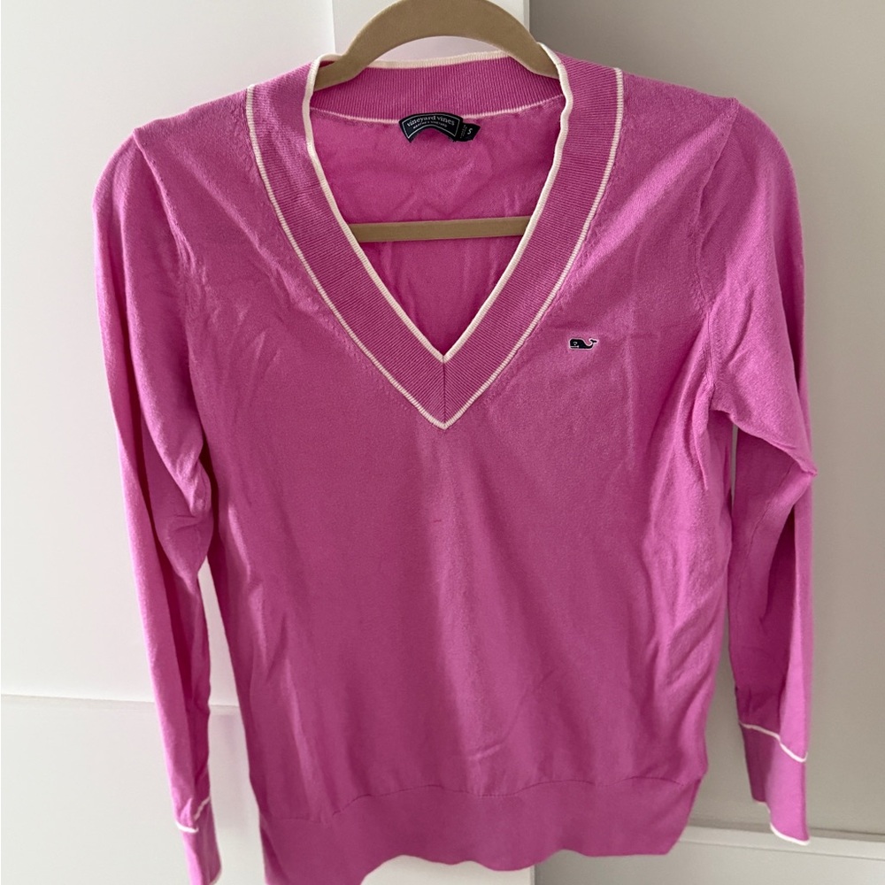 Vineyard Vines Women's V-Neck Sweater in Bright Pink